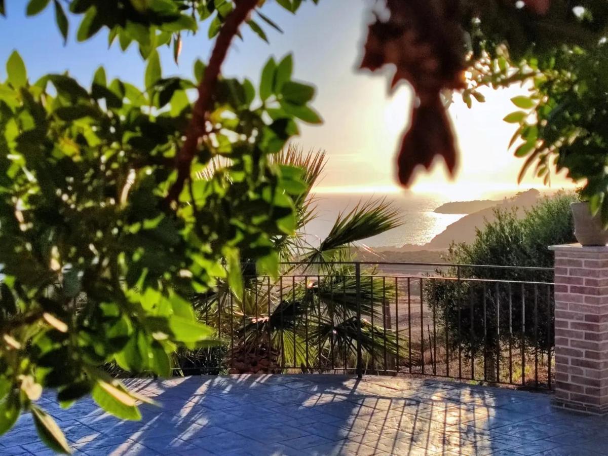 Il Casale Di Bovo Marina Βίλα Montallegro Εξωτερικό φωτογραφία