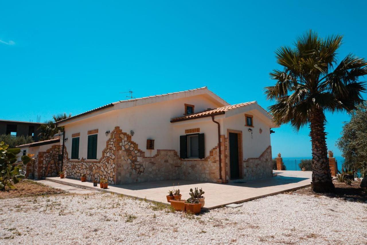 Il Casale Di Bovo Marina Βίλα Montallegro Εξωτερικό φωτογραφία